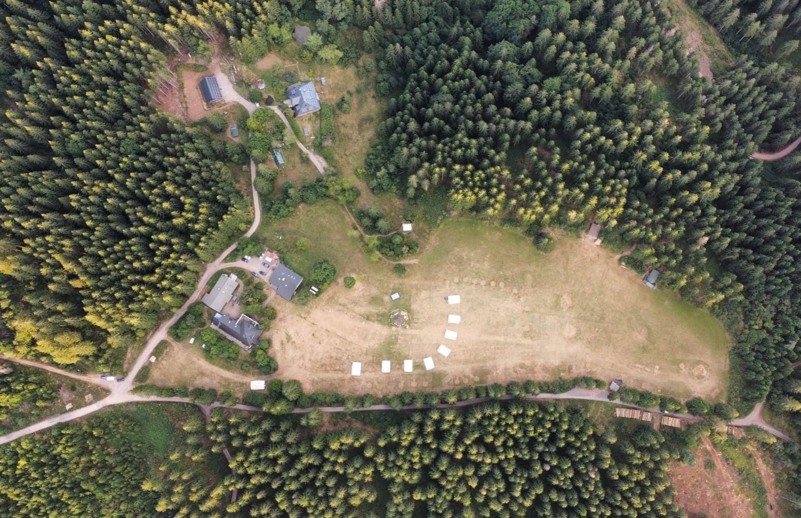 Zeltplatz aus der Vogelperspektive